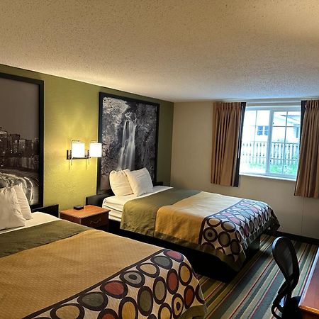 Super 8 By Wyndham Winona Mn Exterior foto